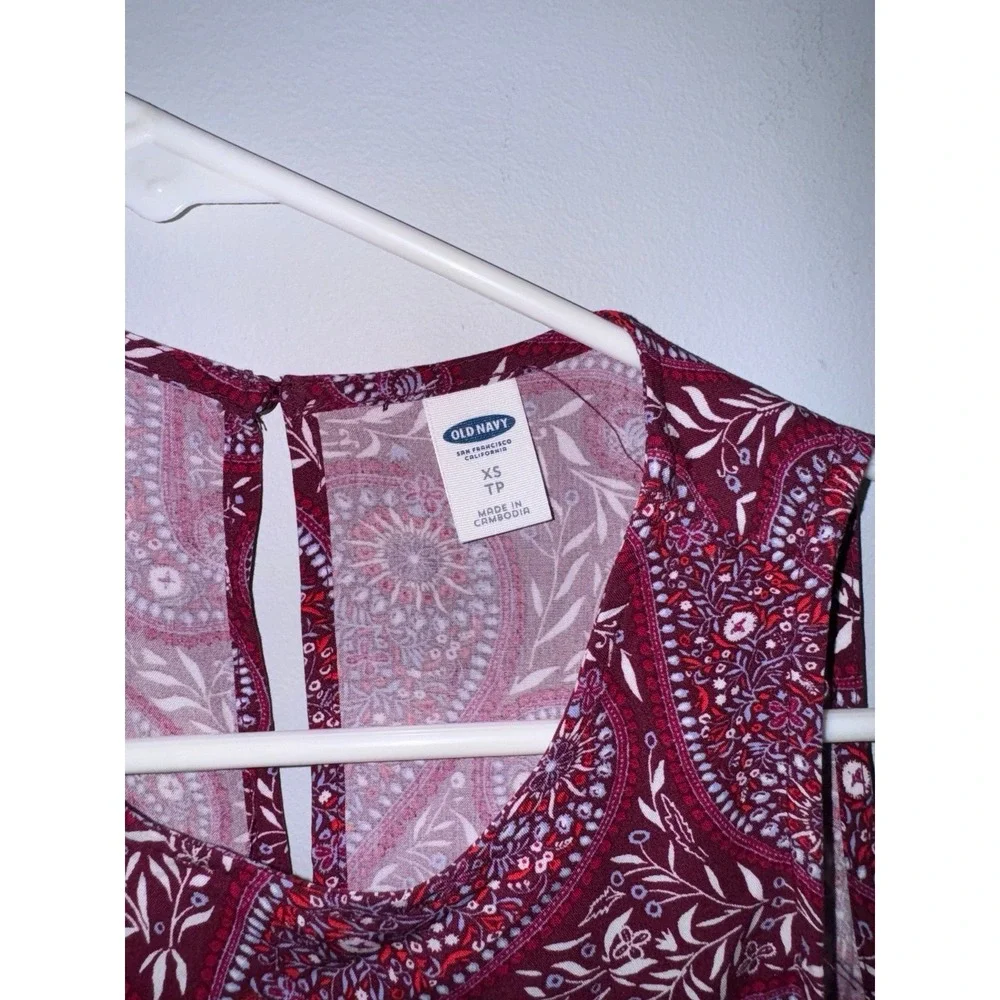 Old‎ Navy Maroon Sleeveless Dress - Picture 2 of 4